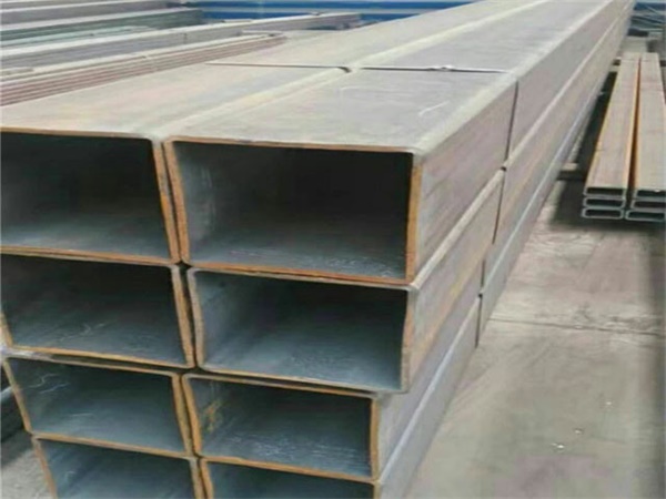 福安Q355B<font style='color:red'>无缝方管</font>大厂出货