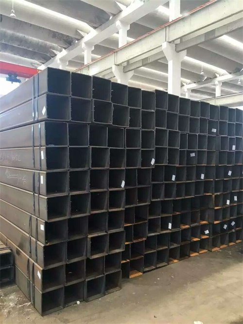 1761276219380409.jpg 850040643455443713.jpg